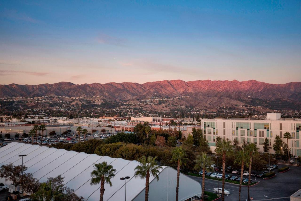 Los Angeles Marriott Burbank Airport Exterior foto