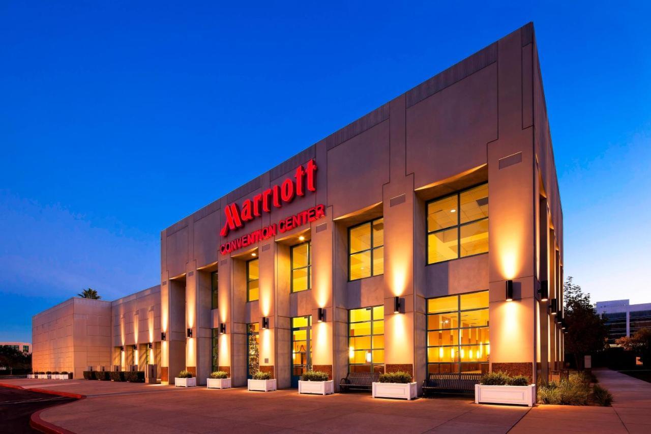 Los Angeles Marriott Burbank Airport Exterior foto